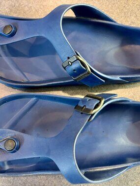~~Birkenstock Gizeh EVA Sandals Thong Strap Buckle Navy Blue Women’s 41, US 10